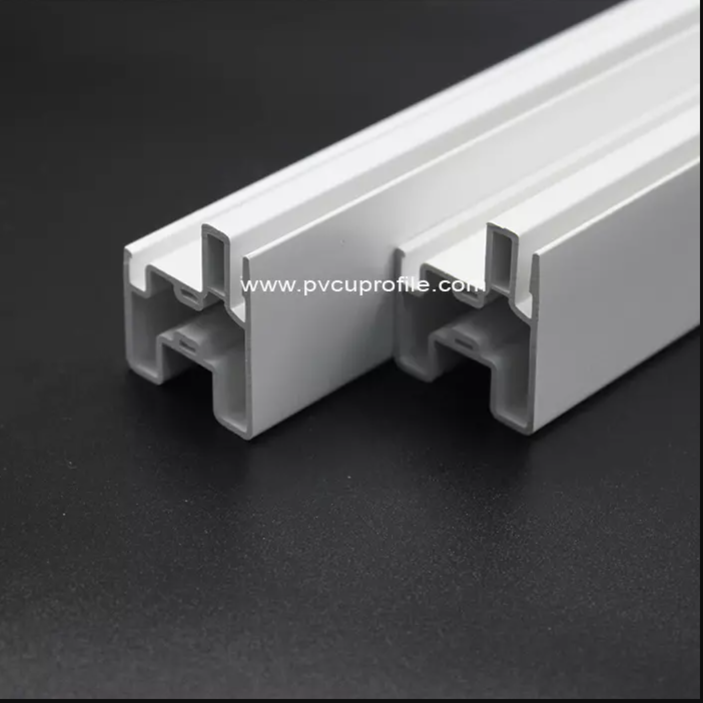 PVC-Extrusionsprofile (Vingly Extrusions)